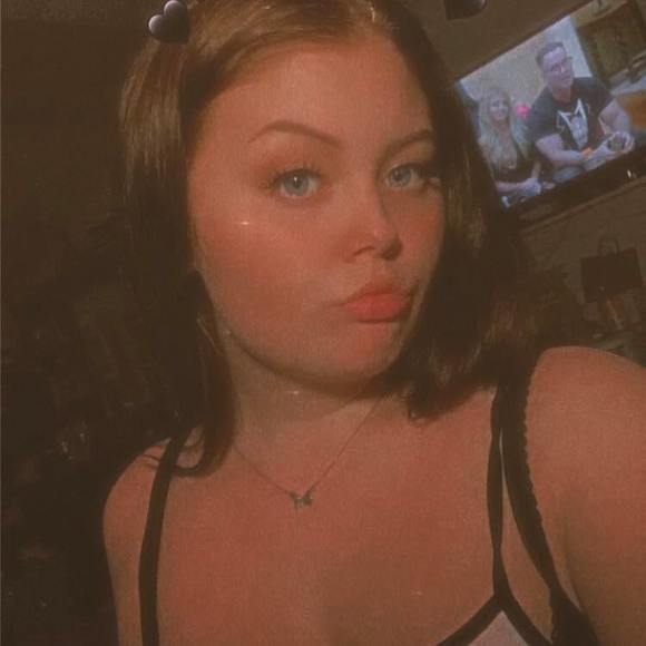 Meet your Posher, Gianna - Picture 1 of 1